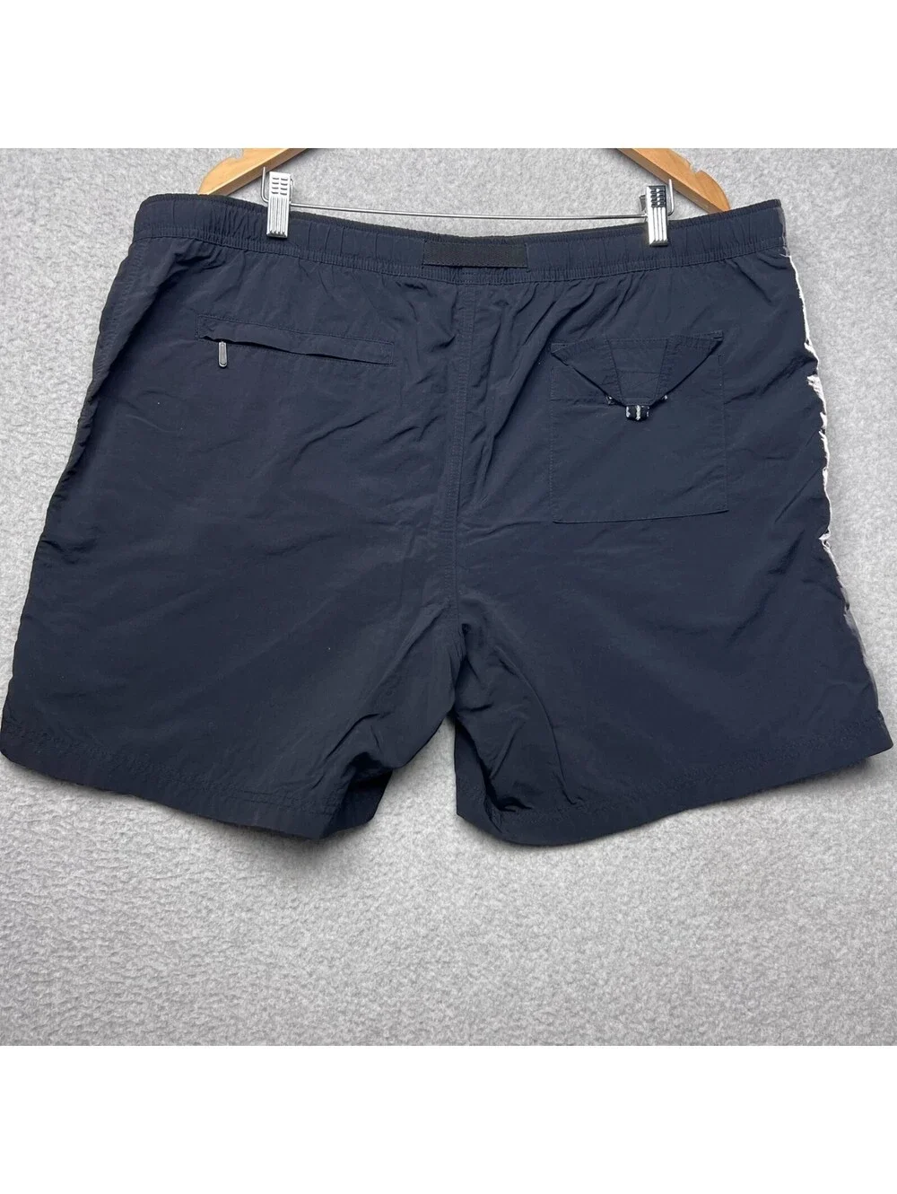 Eddie Bauer EBTEK Mens Black Nylon Cargo Shorts Hiking Outdoor Utility Xl VTG